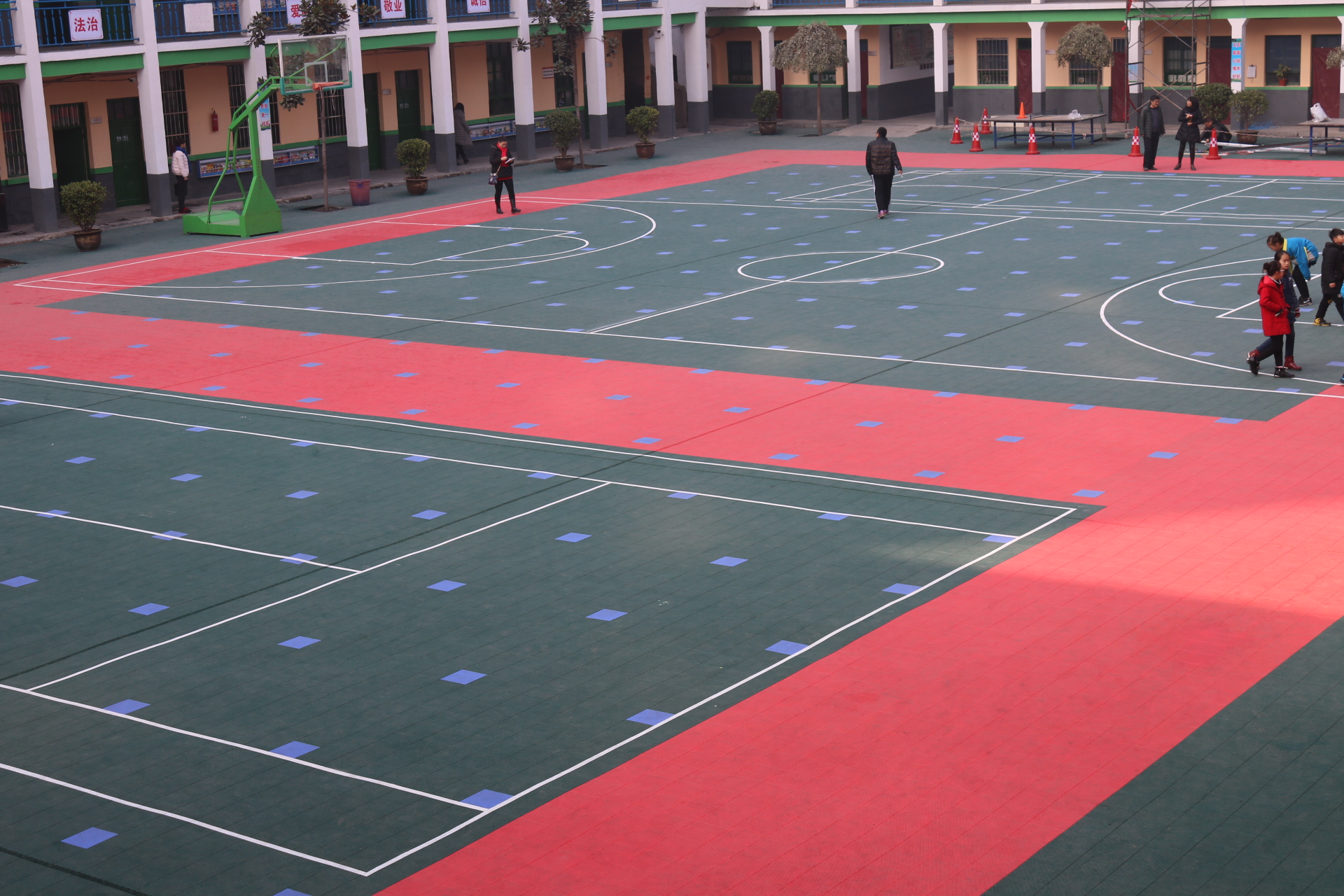 熱烈慶祝仲達(dá)塑膠攜手輝縣市城內(nèi)小學(xué)美化成功！