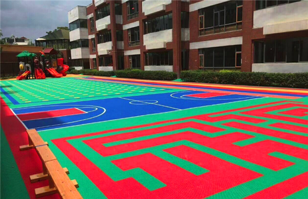 雨季多發(fā)期 懸浮式拼裝地板才是對的選擇！