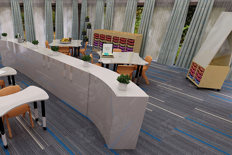 這樣的儲物柜，用在創(chuàng)客教室再合適不過了