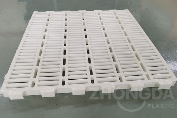 仲達塑膠塑料漏縫板采用什么材質(zhì)塑料？